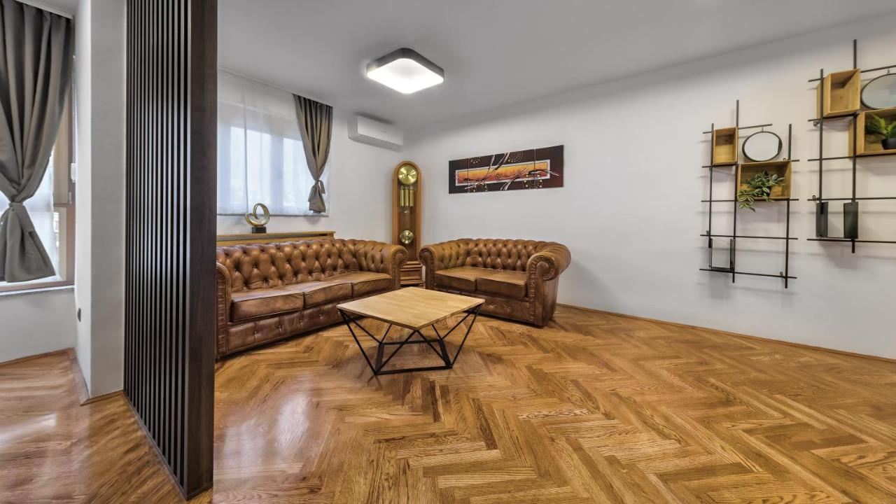 President Apartment With Sauna Zagreb Bagian luar foto
