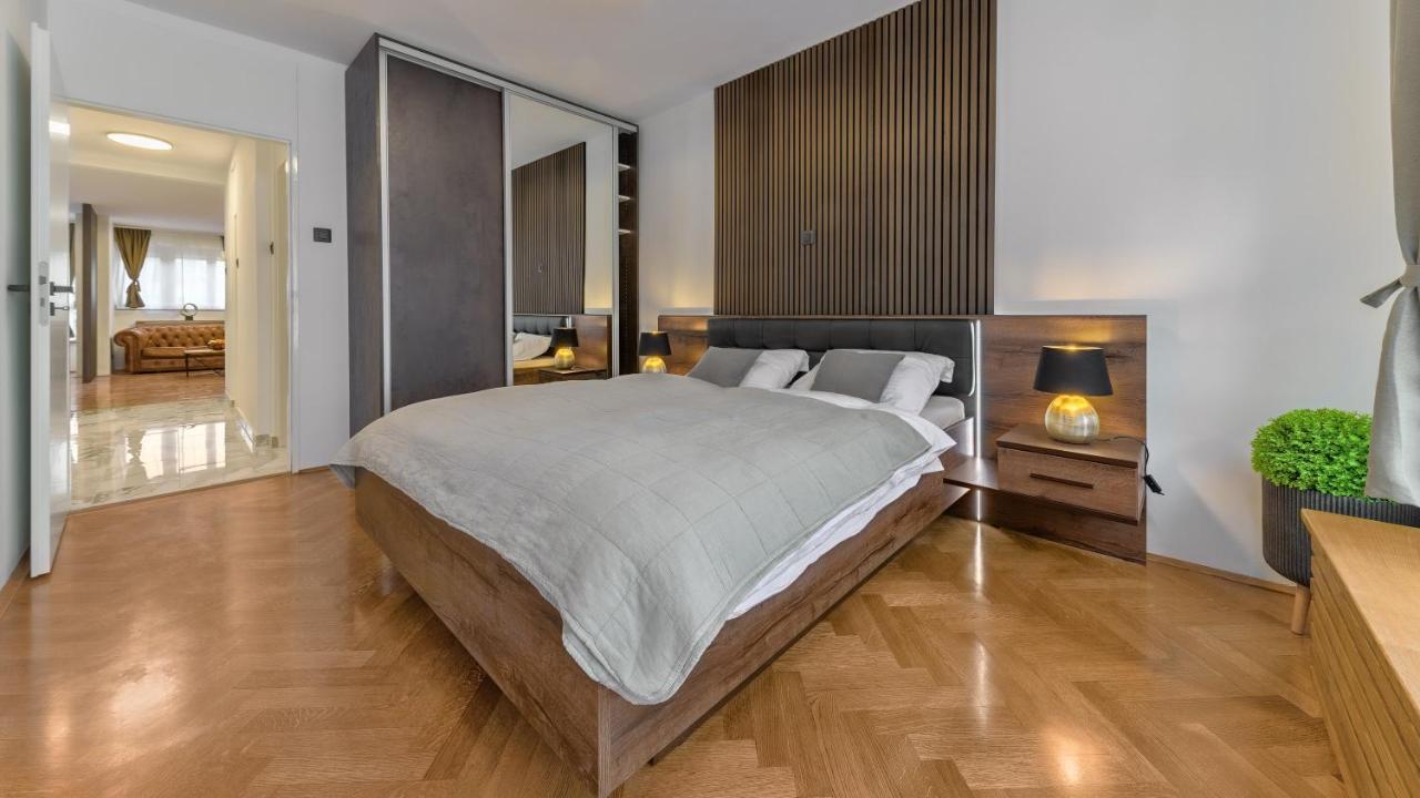 President Apartment With Sauna Zagreb Bagian luar foto