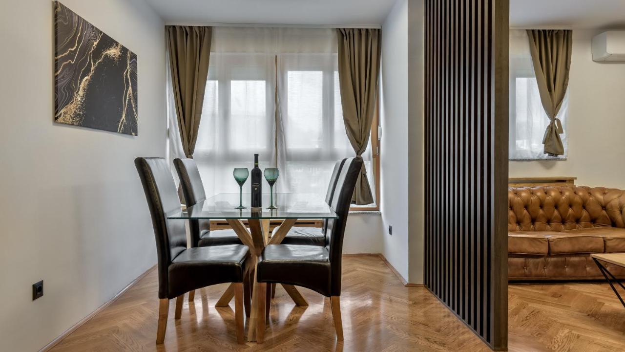 President Apartment With Sauna Zagreb Bagian luar foto